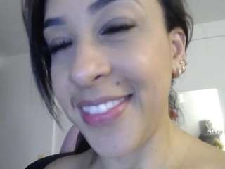 andrea-gomezz camsoda stream image