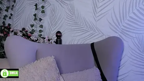 Holy_Silvia stripchat stream image