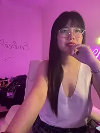 Queen_2k6 stripchat stream image