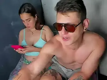 Zara_cum69 stripchat stream image