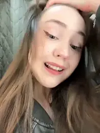 Peachy_Dream stripchat stream image