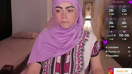 shayla_18 stripchat stream image