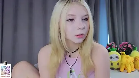 DaisyElmers stripchat stream image