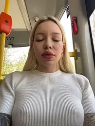 babydolll stripchat stream image