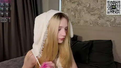 Naughty__Couplles stripchat stream image