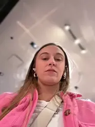 lunagirl13 stripchat stream image