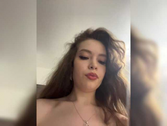 YourLadyyy bongacams stream image