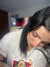 horny_roomiess stripchat stream image