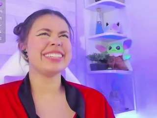 amy-rosse1 camsoda stream image