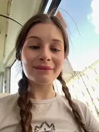 mmelicious stripchat stream image