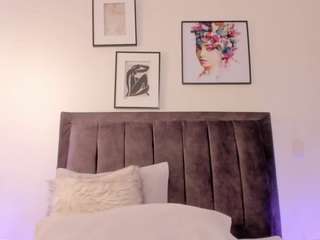 helen-moorex camsoda stream image