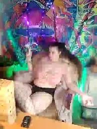 Snowbunnycake_131 stripchat stream image, 18.05.2025 00:40